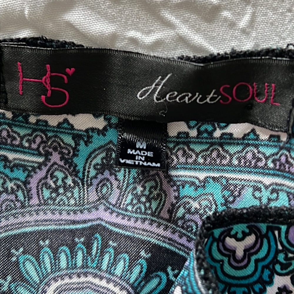 Heart Soul Top - Women’s M - Picture 4 of 6
